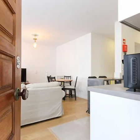 Wal Apartments- 3 Bedrooms With Parking Space Lisbon Exterior photo